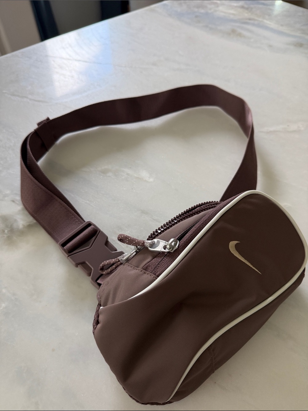 Nike Plum Crossbody Belt Bag with Cream Piping
